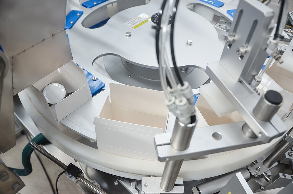 6.-Sensor-fotoel&eacute;ctrico-Omron