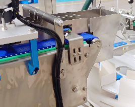 2. Transportador de conteo de c&aacute;psulas