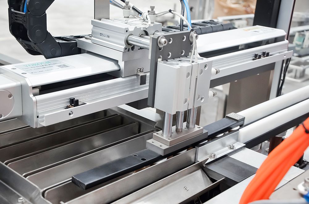 3.-M&aacute;quina-envasadora-de-cart&oacute;n-transportador-ranura-(2)